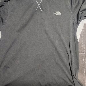 NORTHFACE LIGHTWEIGHT HOODIE